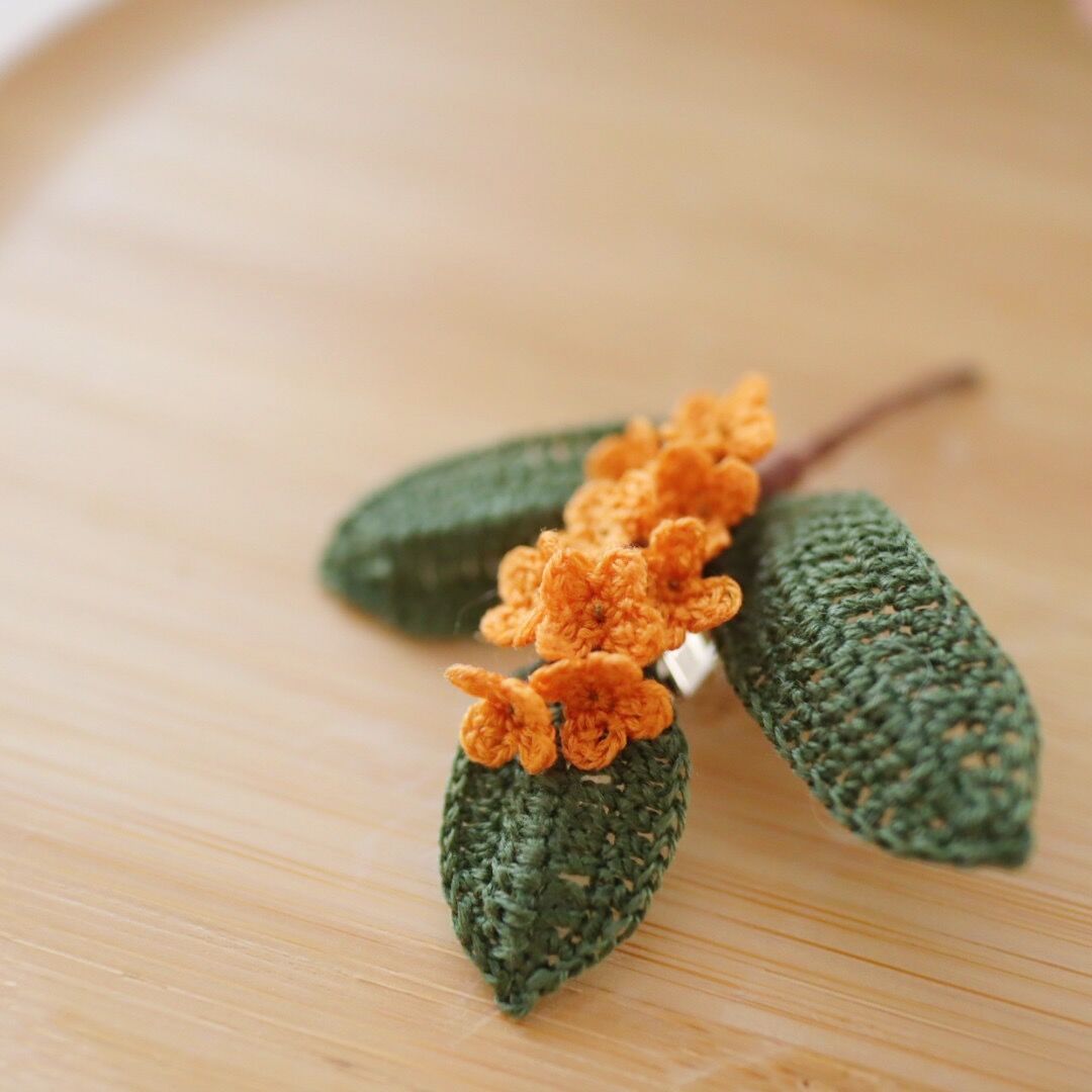 kei　胡桃樹皮　花ブローチ fit=scale-down,w=1200