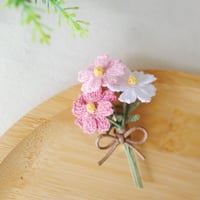 コスモスのブーケブローチ