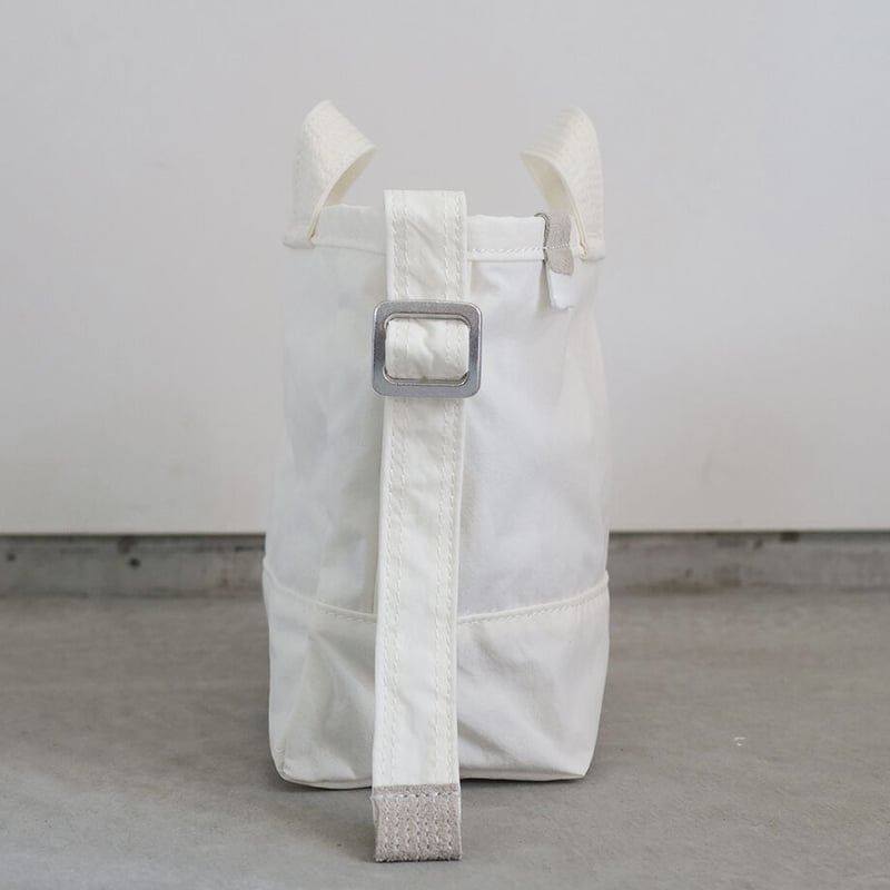 SIDE POCKET