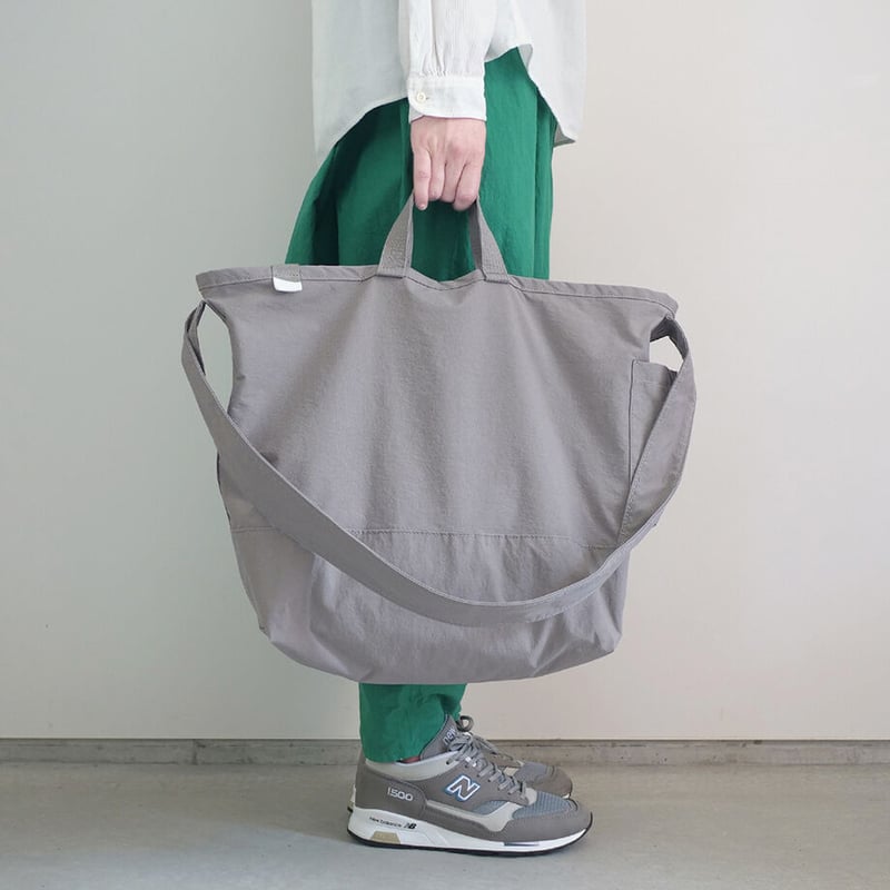 SIDE POCKET