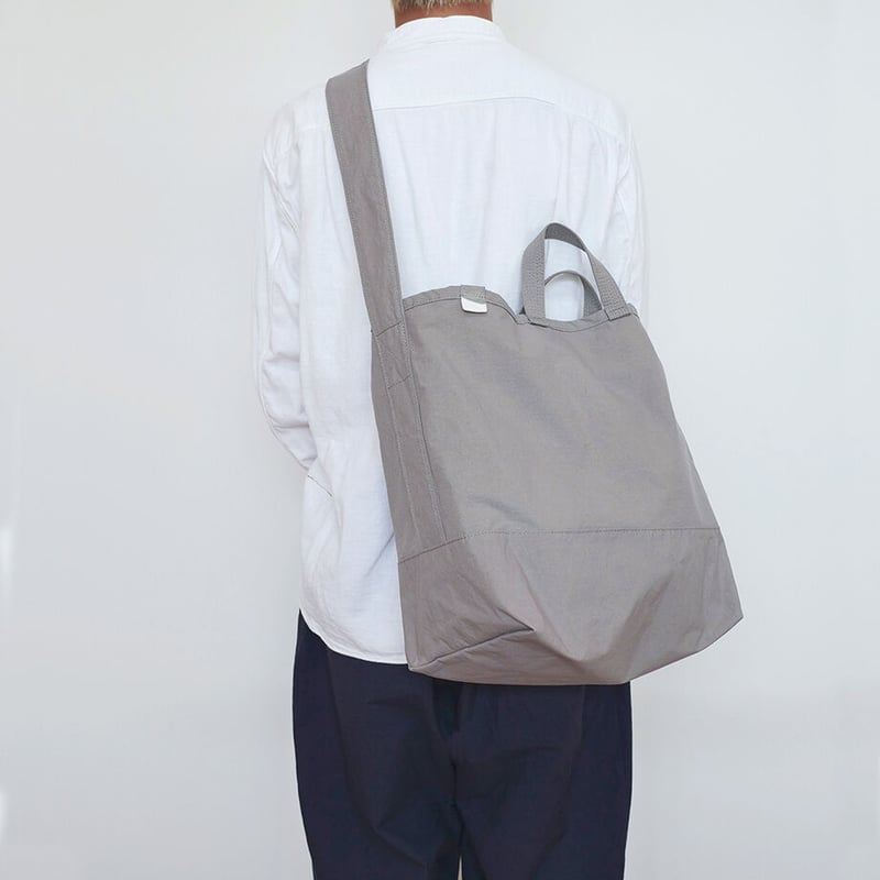 SIDE POCKET