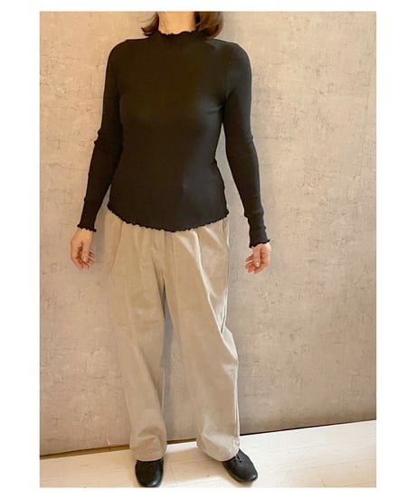FABRIQUE en planète terre 　252−140　メローモックネックロングスリーブ　BLACK