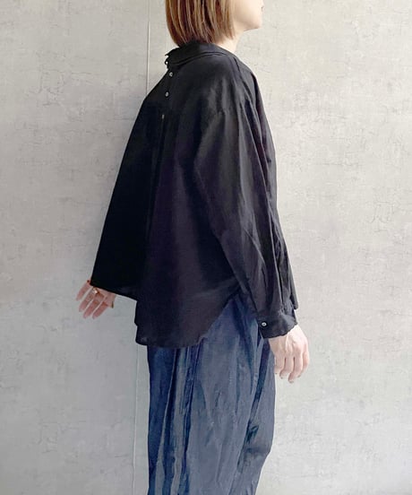 Hands of creation　1540642 　CLローンスカラ刺繍レイヤーカラーブラウス　BLACK