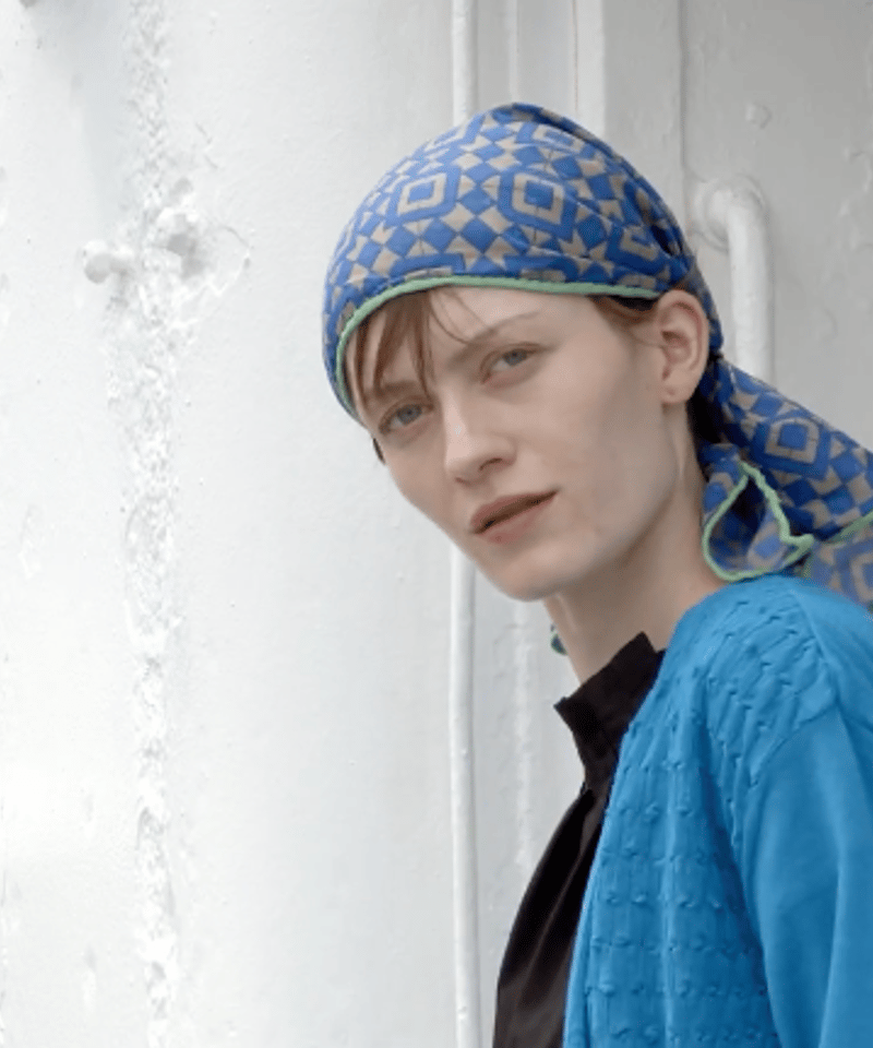 2025SS DU TANGO DG-0151 タイルプリント三角スカーフ 2カラー