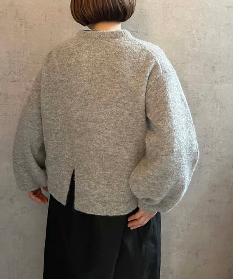 ハンズオブクリエイション　未使用品　メリノウール　フリル2ウェイカーディガン Hands of creation super merino ポイントフリル2wayカーディ