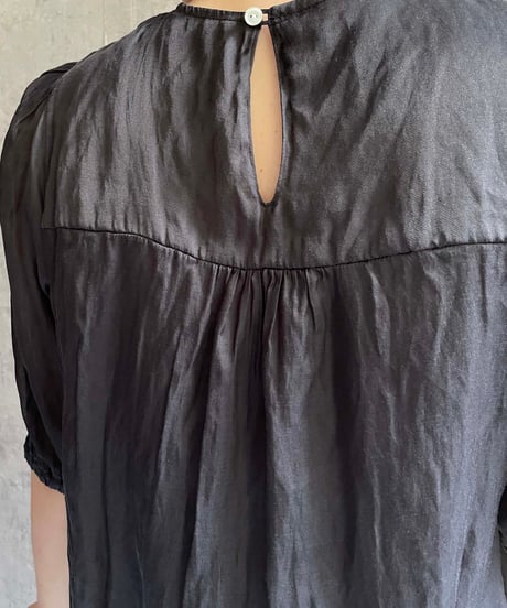 ★Gauze# G1081　ギャザースリーブブラウス　BLACK