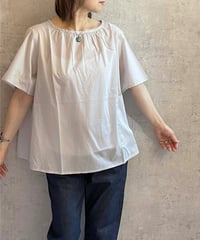 made in Japan   FABRIQUE en planète terre  261-118 ローン半袖ブラウス　アイスグレー