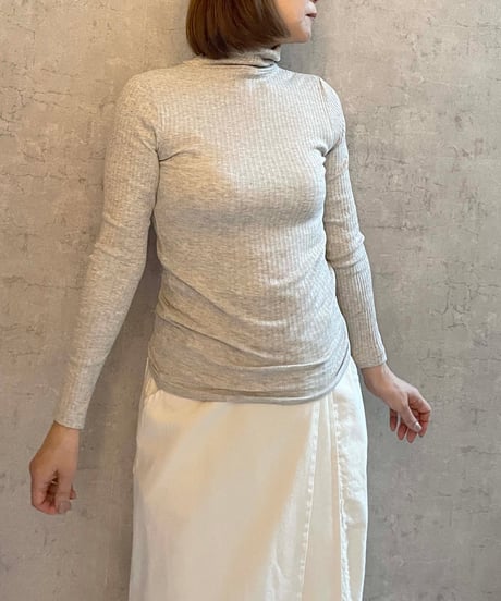 Gauze#  G908 BASIC ヤクテレコタートルプルオーバー　KINARI　(薄グレー）