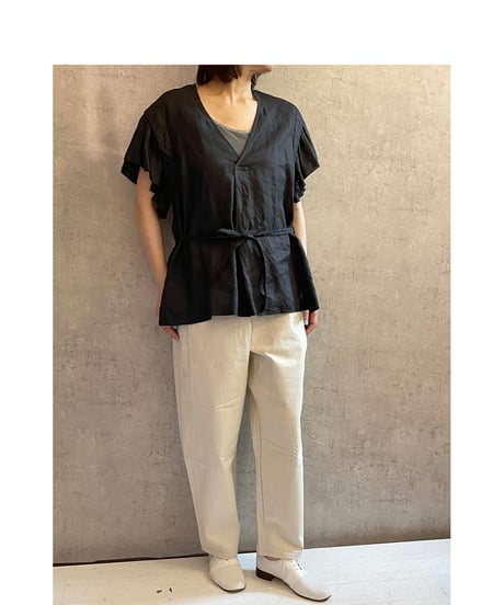 MANON  MNN-SH-314　Vネック２WAYブラウス　BLACK