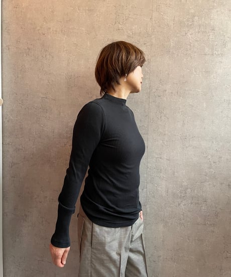 FABRIQUE en planète terre 　232−049　リブモックネックトップ　ブラック