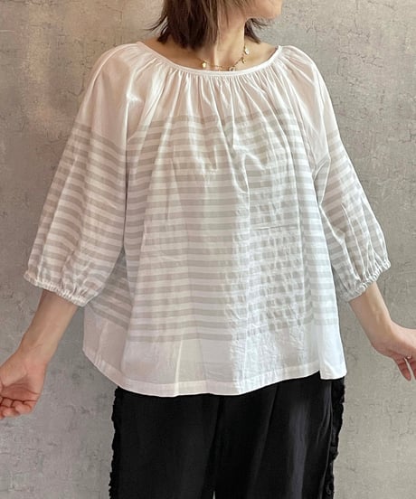 made in Japan　LABORATORY　LA470　バスクボーダー2WAYブラウス　WHITE×GRAY