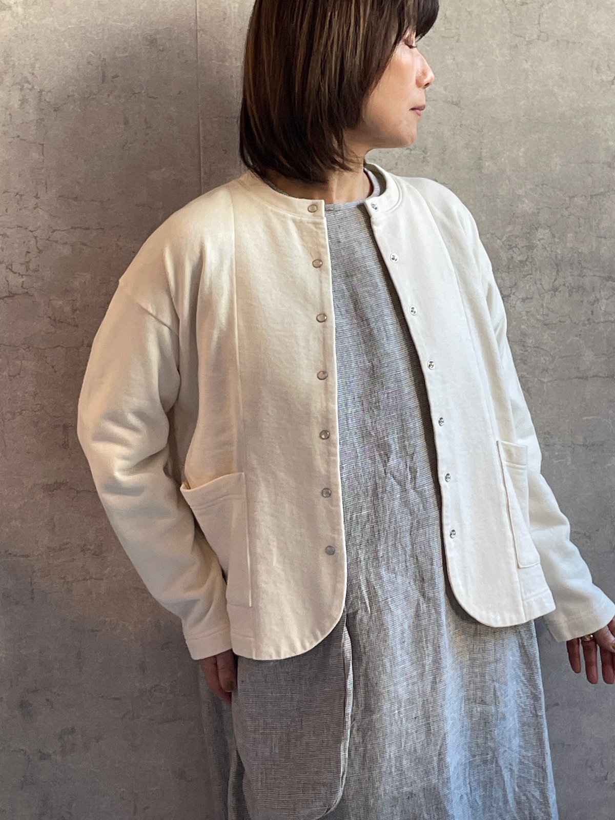 Hands of creation 1540866 ルナファライト裏毛ノーカラースナップ