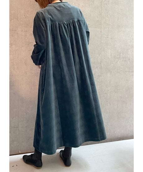 FABRIQUE en planète terre 　252−066 ベルベットワンピース　スチールブルー