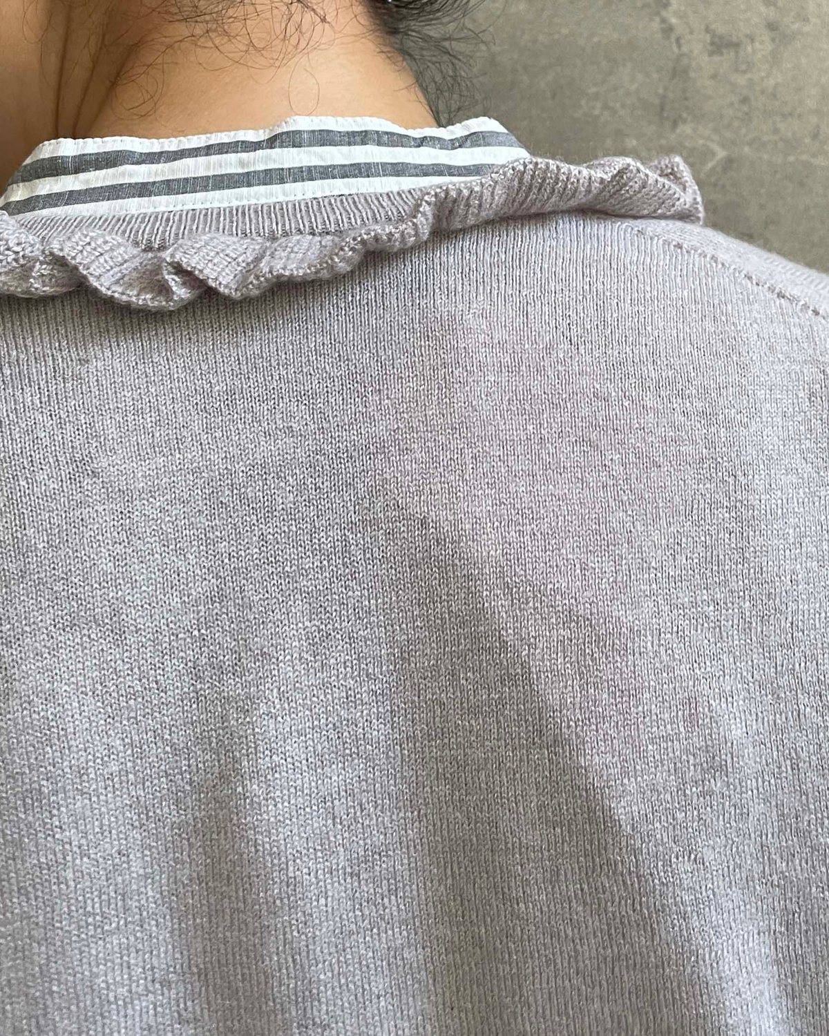 ハンズオブクリエイション 未使用品 メリノウール フリル2ウェイ