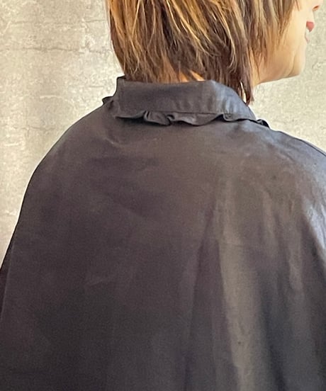 LABORATORY　LA469　ラミーリネンスザンヌプルオーバー　BLACK