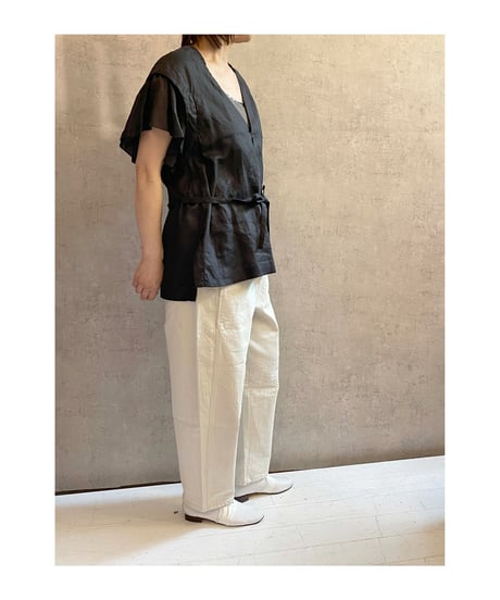 MANON  MNN-SH-314　Vネック２WAYブラウス　BLACK