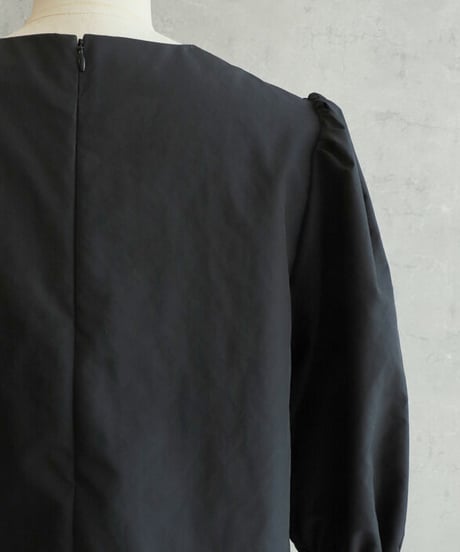 Bilitis dix-sept ans  　2911-867　 LittleBlackBlouse４　パフスリーブブラウス