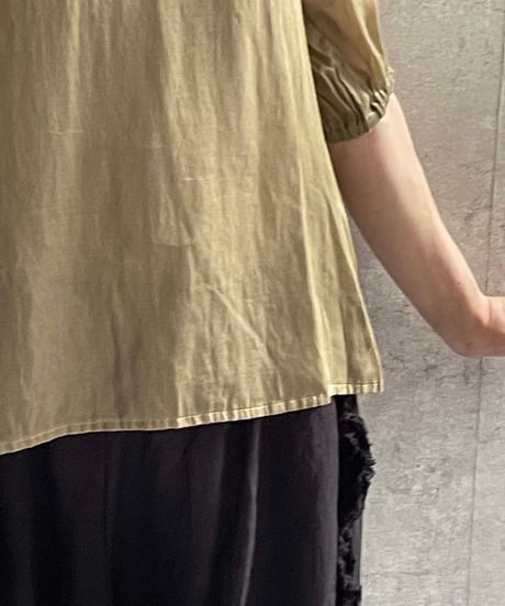 Gauze# G1081　ギャザースリーブブラウス　KHAKI