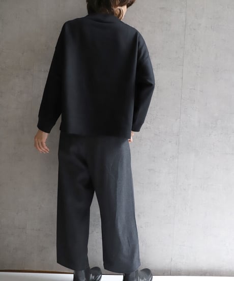 FABRIQUÉ n planète terre  222-108　tuck wide  pants・ブラックとチャコールグレー