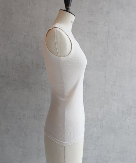 FABRIQUE en planète terre 　221-041　リブUネックタンク　WHITE