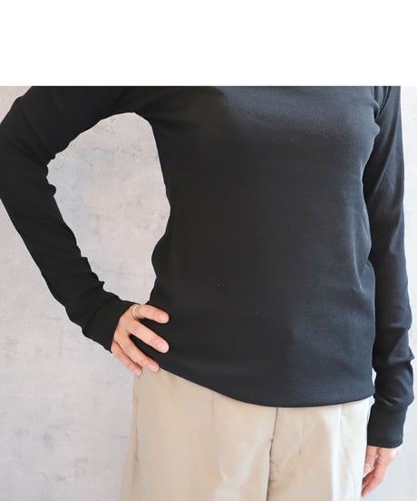 ROBE de PEAU  R189　クルーネックプルオーバー　BLACK