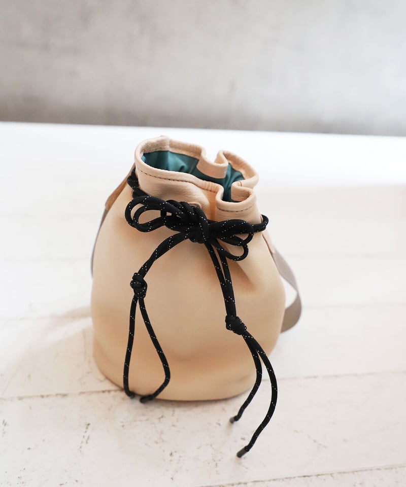 MONONOGU SQ 2-SN スクイーズミニ巾着型ポシェット | Le8ème ルイチェム