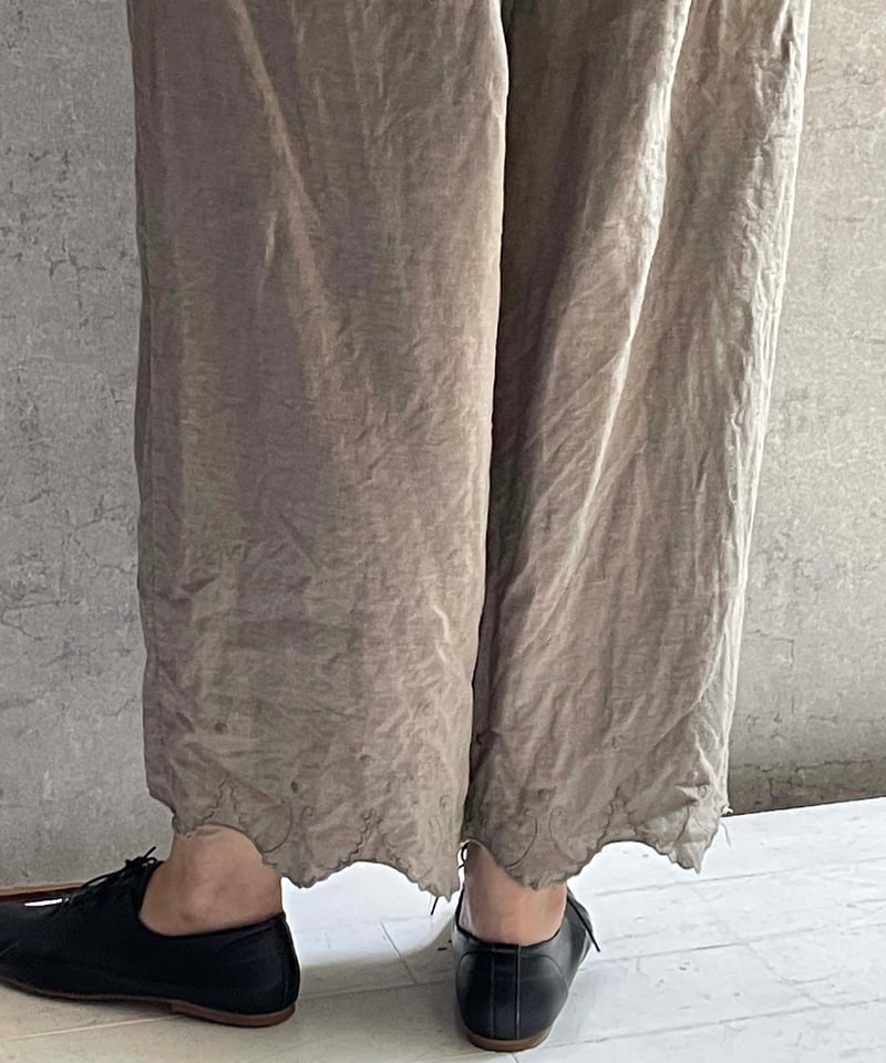 Gauze# G1069 スカラップレースワイドパンツ モカグレー | Le8ème