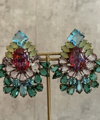 lilien　17　イヤリング 　レッドxグリーン
