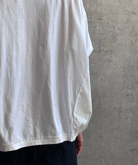 In trace(イントレース）8T010kh　クラッシュキルトTEE　ホワイト×ホワイト