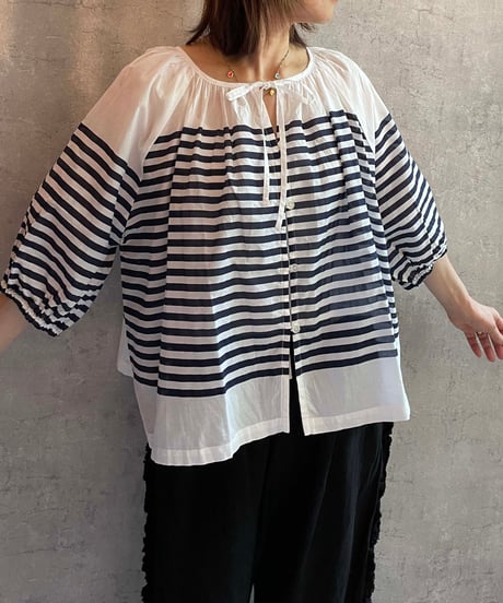 made in Japan　LABORATORY　LA470　バスクボーダー2WAYブラウス　WHITE×NAVY
