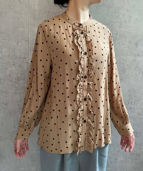 ガーゼ Gauze# リネンフリルカラー パフスリーブワンピース ベージュ ガーゼ Gauze# リネンフリルカラー パフスリーブワンピース ベージュ