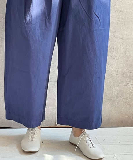 OUVERT　2610302 タックワイドパンツ　ブルー