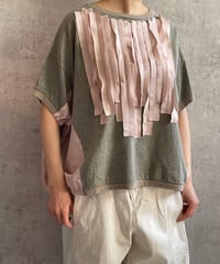 In trace(イントレース）8T010kh　クラッシュキルトTEE　グレー×ピンク