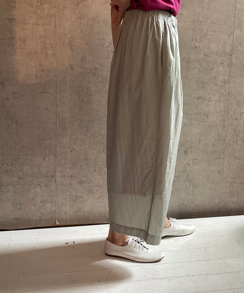 DP-0361 エアリーカプリパンツ NAVY | Le8ème ルイチェム｜オンライン