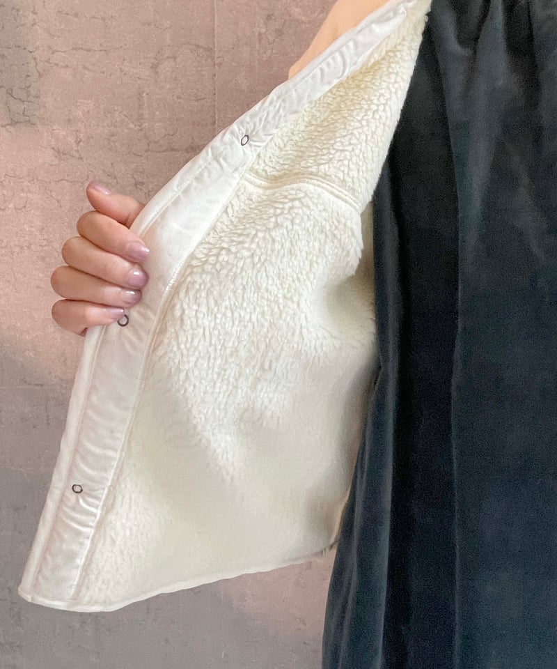 LABORATORY LA429 ANONYMOUS EVEREST VEST BEIGE |