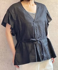 MANON  MNN-SH-314　Vネック２WAYブラウス　BLACK
