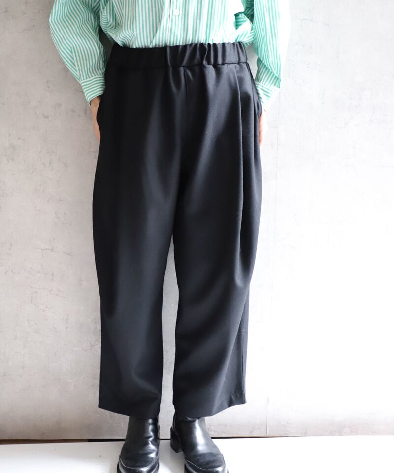 fabrique en planete terre oversize スェット FABRIQUÉ n planète terre 222-108 tuck wide pa