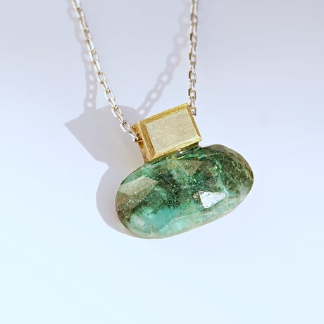 Acchi【Primitive】Emerald  /Necklace