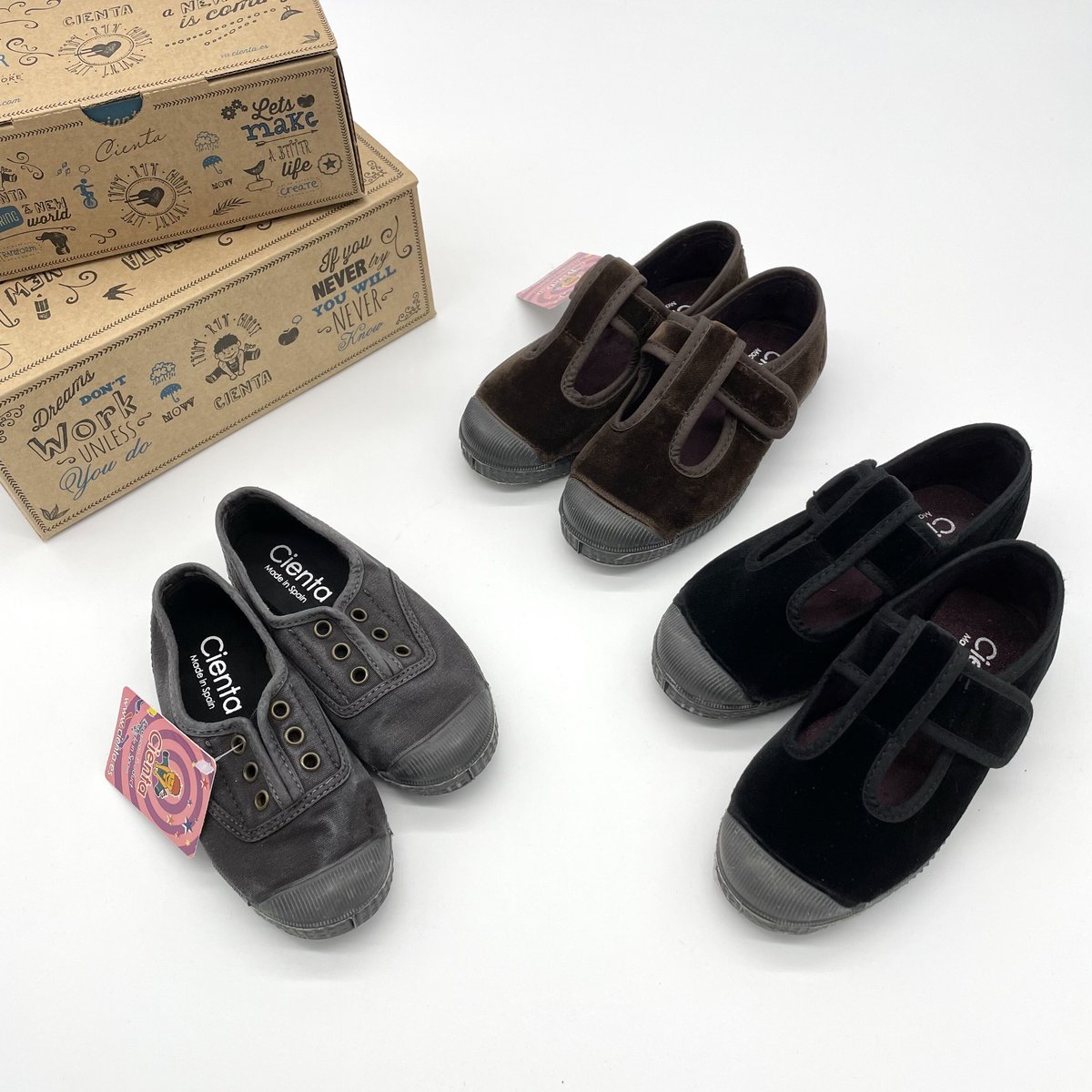 Cienta - Velour T strap shoes BLACK 977075