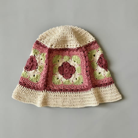YAARN - Granny Square Hat LEWIS - Pink