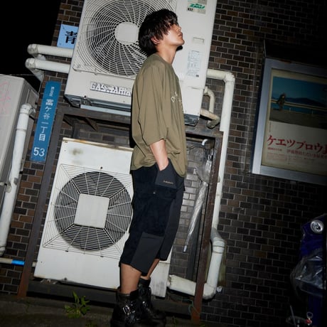 HALF CARGO PANTS