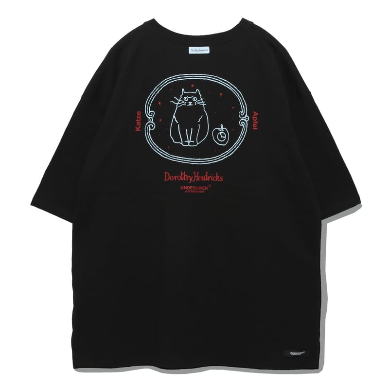 トップス Dorothy Hendricks x undercover Print tee トップス Dorothy Hendricks x undercover Print tee UNDERCOVER