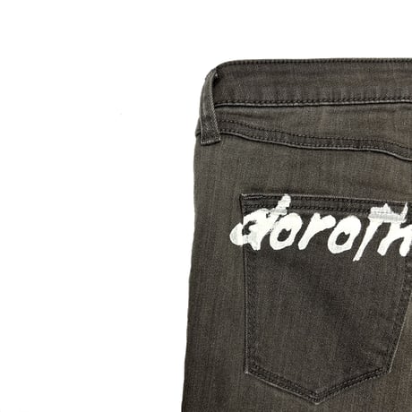 EXTRA STRETCHED DENIM