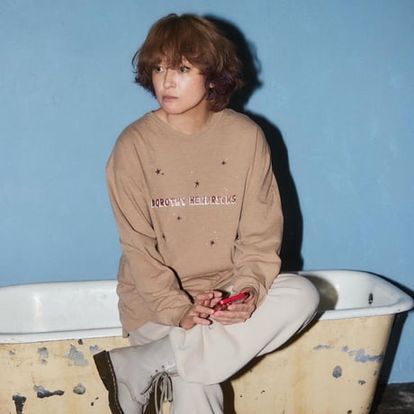 GLITTER PRINT LONG SLEEVE TEE
