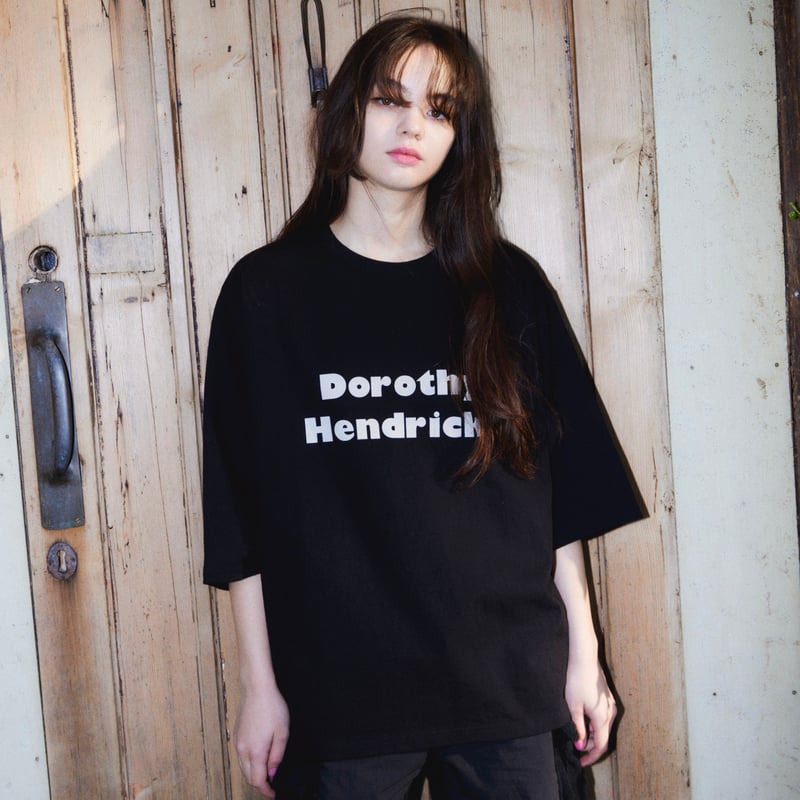 HEAVY WEIGHT TEE | Dorothy Hendricks
