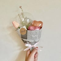 小さなピンクのブーケ