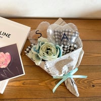イニシャル入りお花ブーケ