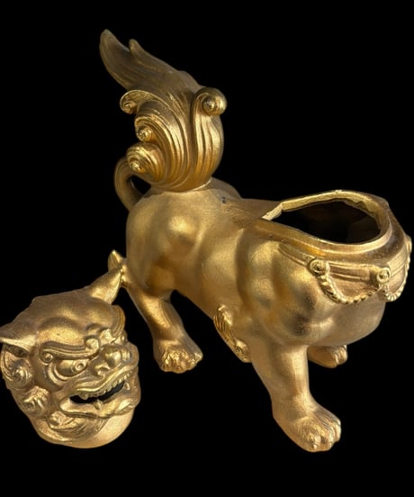 高岡銅器 金獅子 香炉 唐獅子 ゴールド 置物 美術品 縁起物 オブジェ 陶磁器 陶器 骨董品 アンティーク