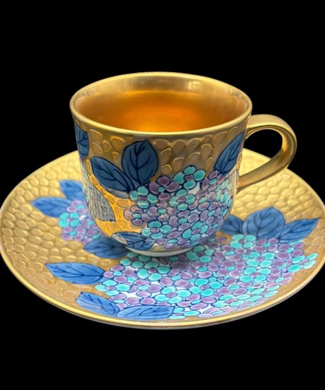 有田焼 陶芸 錦彩作 珈琲碗 染錦 黄金 紫陽花 カップ&ソーサー 共箱 紅茶 コーヒー カップ 茶器 作家物 骨董品 アンティーク