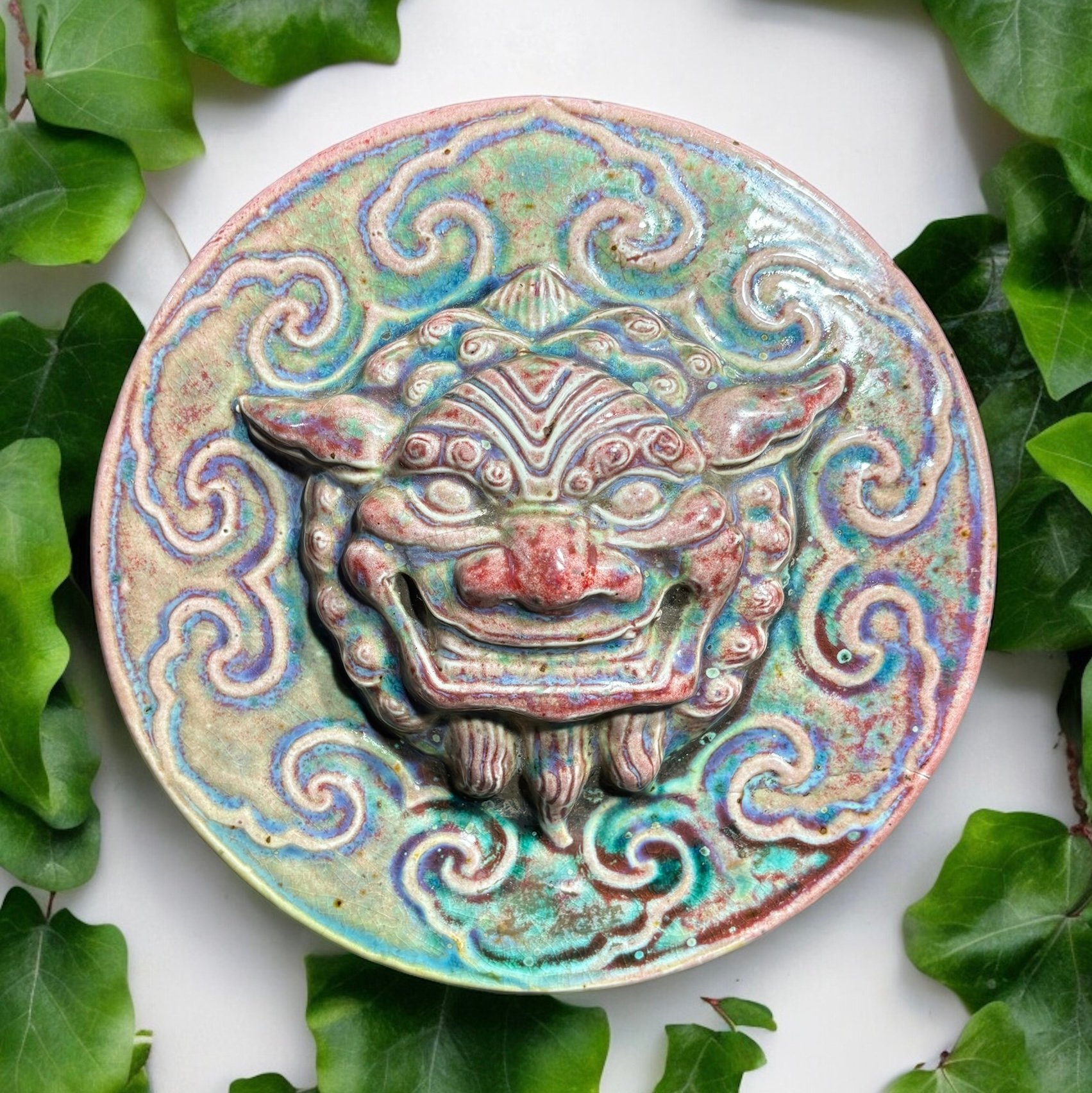 壁掛け 鬼 陶器製 中国美術 オブジェ 鬼瓦 魔除け 彫刻 民芸 工芸品